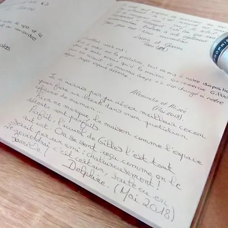 Semesterbostad La Maison Bleue Linxe